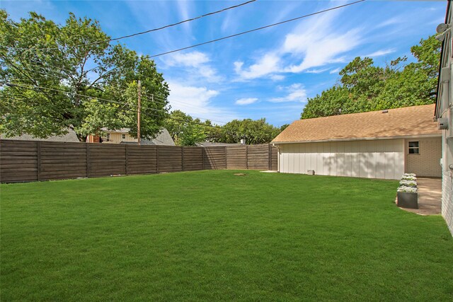 3314 Norcross Ln, Dallas, TX 75229 - view of yard