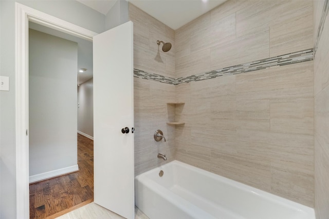 7324 Heathermore Dr, Dallas, TX 75248 - full bath featuring bathtub / shower combination, baseboards, and wood finished floors