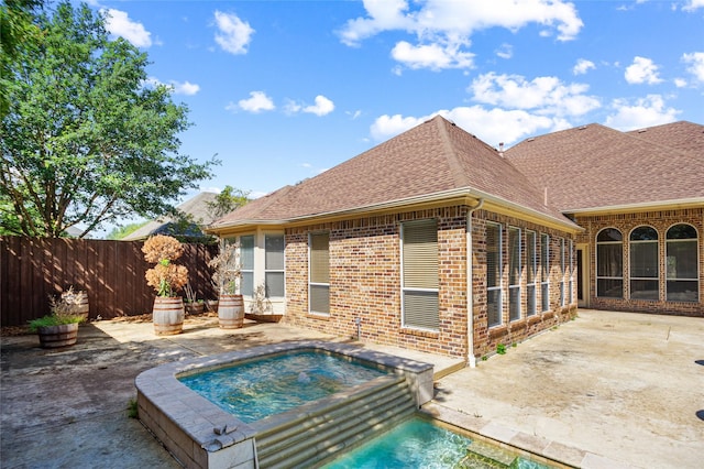 17 Wimbledon Ct, Heath, TX 75032 - view of swimming pool featuring a patio area and an in-ground hot tub