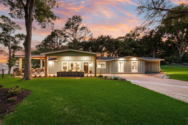 9 Southshore Cir, Star Harbor, TX 75148 - view of front of home featuring concrete driveway and a carport