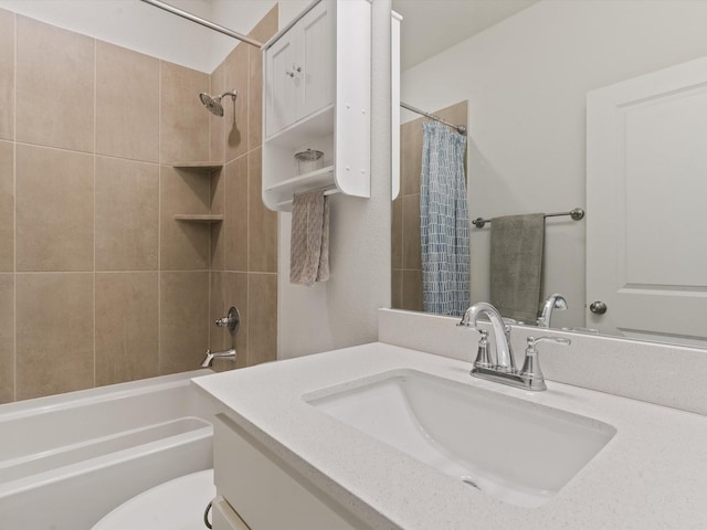 7335 Panicum Dr, Frisco, TX 75033 - full bathroom with vanity, shower / bath combo with shower curtain, and toilet