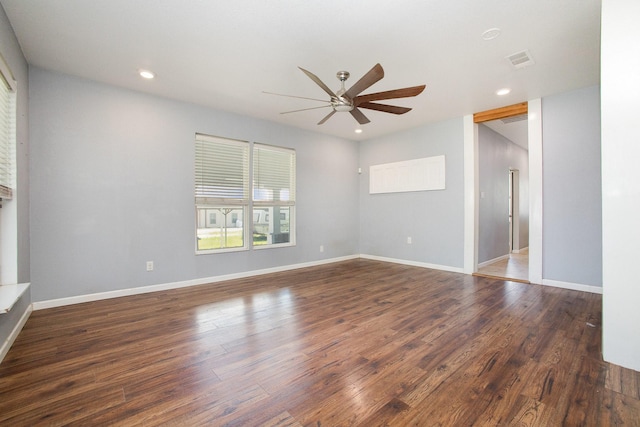 301 Sycamore St, Bardwell, TX 75101 - empty room with ceiling fan, recessed lighting, wood finished floors, and baseboards
