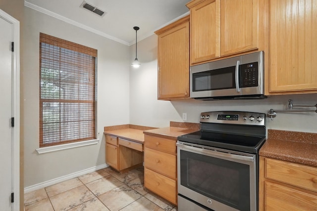 146 Country Oaks Rd, Clyde, TX 79510 - kitchen featuring stainless steel appliances, light brown cabinetry, crown molding, baseboards, and light tile patterned flooring