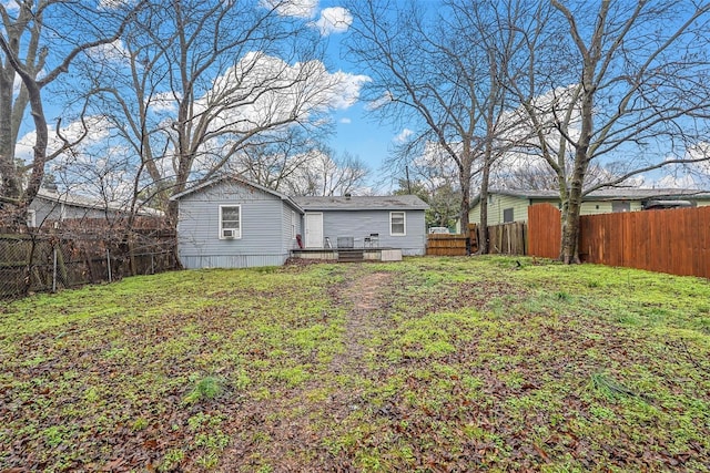 2906 W Parnell St, Denison, TX 75020 - view of yard with a deck