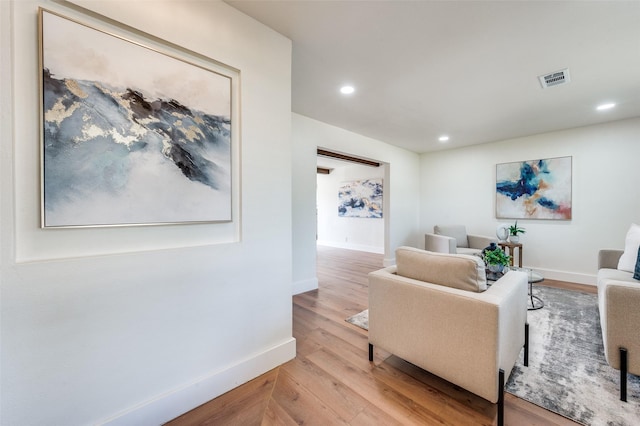 2810 Sunny Hill Ln, Farmers Branch, TX 75234 - living area with wood finished floors and recessed lighting