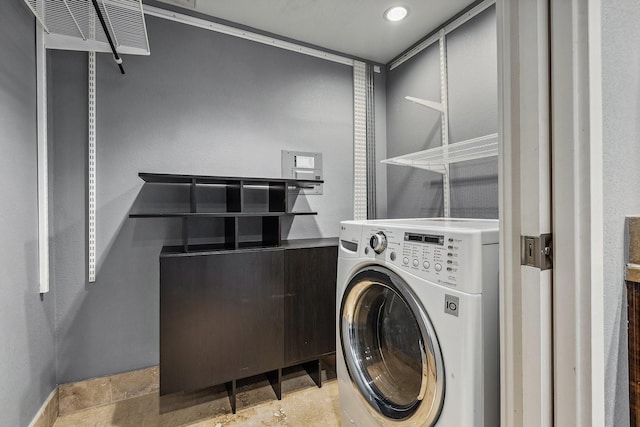 6211 W NW Unit 701, Dallas, TX 75225 - washroom with washer / clothes dryer