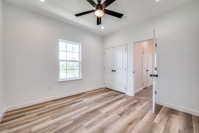 488 Klas Rd, Sherman, TX 75092 - unfurnished bedroom with recessed lighting, light wood finished floors, and a ceiling fan
