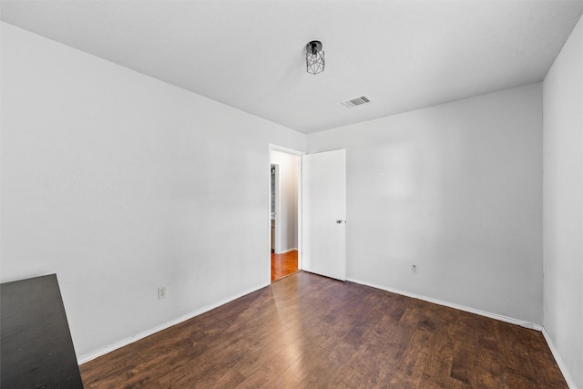 4627 Lexington St, Bellmead, TX 76705 - unfurnished room featuring wood finished floors and baseboards