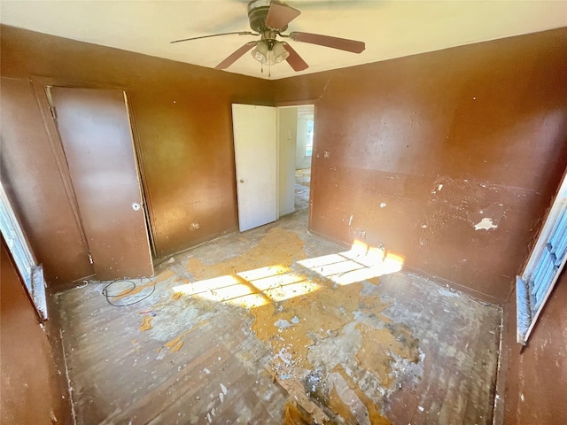 2855 Marjorie Ave, Dallas, TX 75216 - unfurnished bedroom featuring a closet and ceiling fan