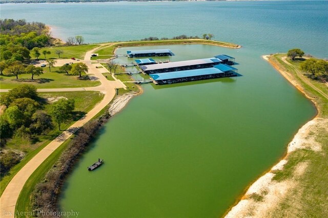 17145 Woodlawn Dr, Whitney, TX 76692