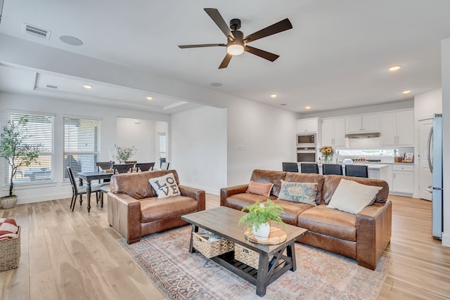 601 Wilderness Point Ln, Anna, TX 75409 - living area with a ceiling fan, light wood-type flooring, recessed lighting, and baseboards