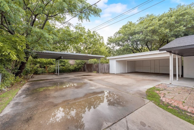 4900 S Drive, Fort Worth, TX 76132 - garage featuring driveway