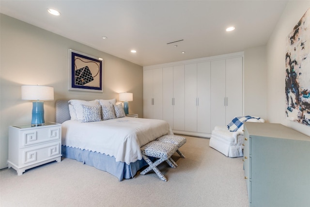 4335 Travis St, Dallas, TX 75205 - bedroom with light carpet, recessed lighting, and a closet