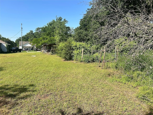 415 Elba St, Bowie, TX 76230