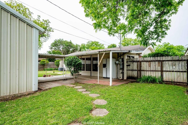 2302 13th, Brownwood, TX 76801 - view of yard with a patio