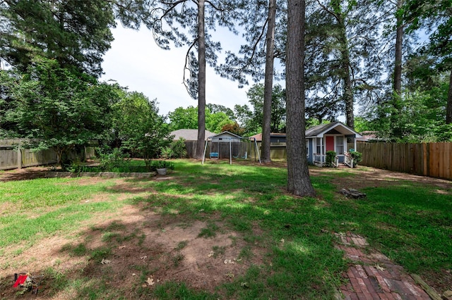 9507 Chapparral Ln, Shreveport, LA 71118 - view of yard