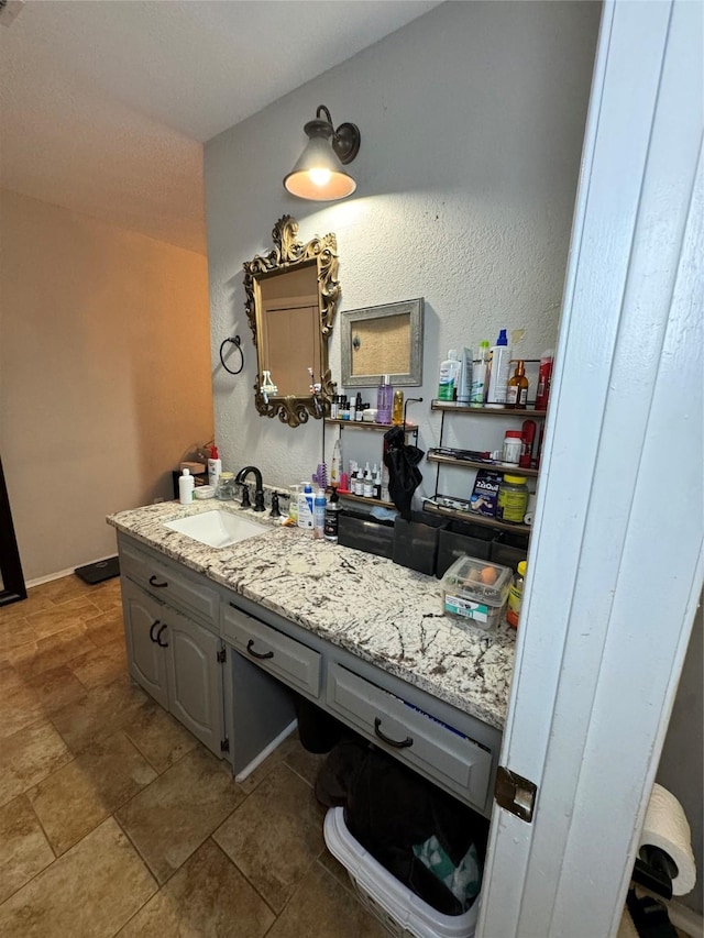 1400 Royal Ln, Cisco, TX 76437 - bathroom featuring vanity