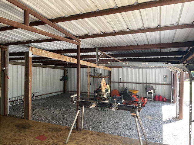 190 Fcr 192, Streetman, TX 75859 - garage featuring metal wall