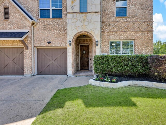 791 Bordeaux Dr, Rockwall, TX 75087 - swimming pool with a patio, a ceiling fan, and a yard