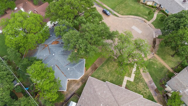 109 Tuscany Ct, Irving, TX 75062 - drone / aerial view