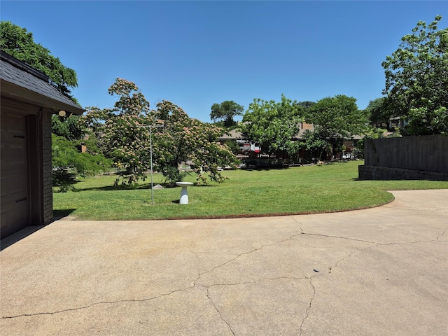 7640 Skylake Dr, Fort Worth, TX 76179 - view of yard