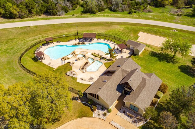 17149 Woodlawn Dr, Whitney, TX 76692