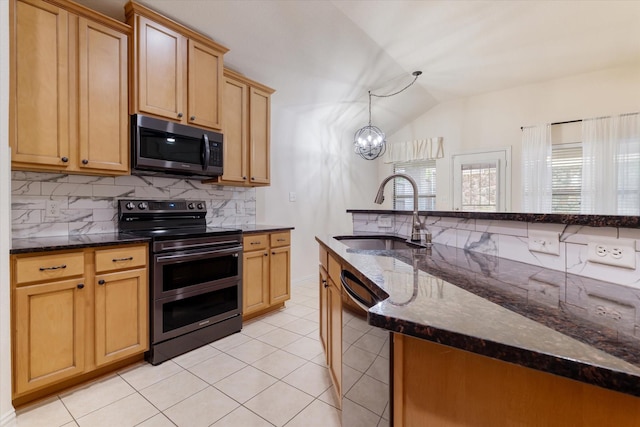 505 Osage Dr, Mckinney, TX 75071 - kitchen featuring double oven range, a sink, dishwashing machine, lofted ceiling, and decorative backsplash