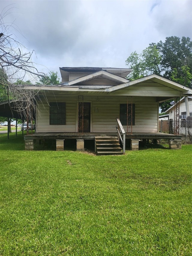 1724 Dickinson St, Shreveport, LA 71103 - back of property featuring a porch