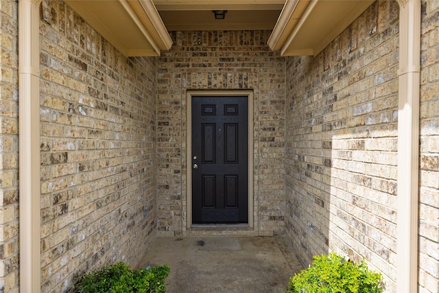 1502 Jacksons Run, Greenville, TX 75402 - property entrance featuring brick siding