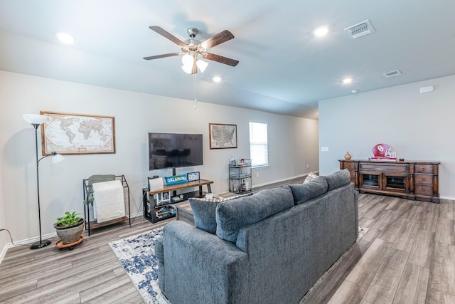 2358 Aylesbury Dr, Copperas Cove, TX 76522 - living room with light wood-type flooring, a ceiling fan, baseboards, and recessed lighting