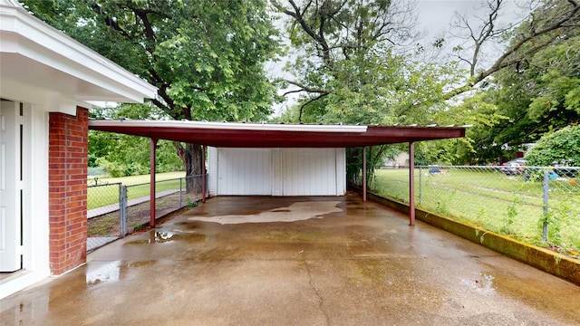 1107 Vine St, Weatherford, TX 76086 - view of parking featuring driveway