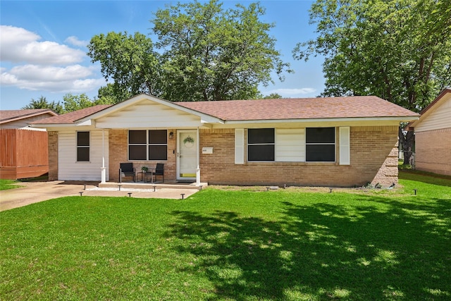 2433 Loyce Dr, Mesquite, TX 75149 - ranch-style house featuring brick siding