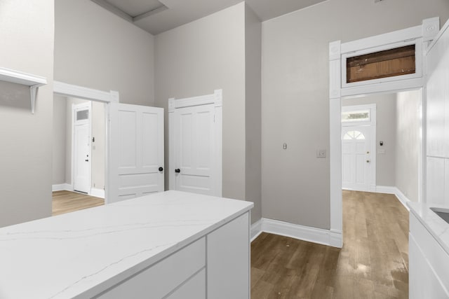 1315 E Pecan St, Gainesville, TX 76240 - interior space featuring wood finished floors and baseboards