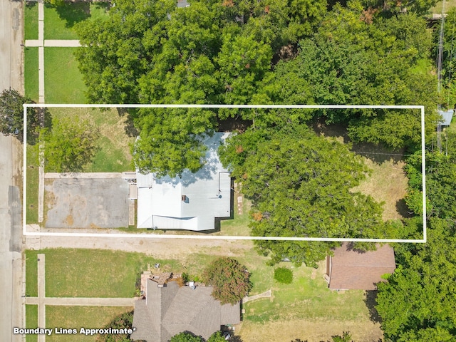 1315 E Pecan St, Gainesville, TX 76240 - view from above of property featuring property boundaries highlighted