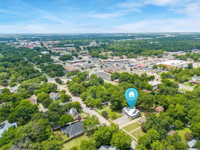 1315 E Pecan St, Gainesville, TX 76240 - drone / aerial view