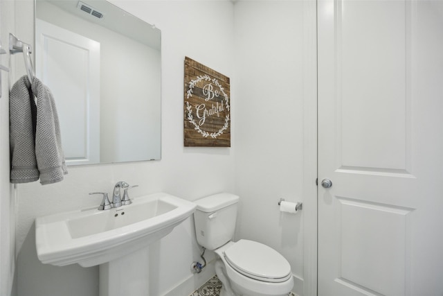 424 Somerville Dr, Mckinney, TX 75071 - half bath featuring toilet and baseboards