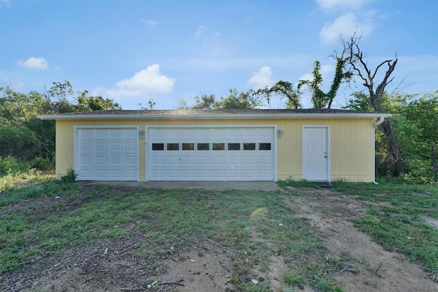 3355 La Mesa Dr, Weatherford, TX 76085 - view of detached garage
