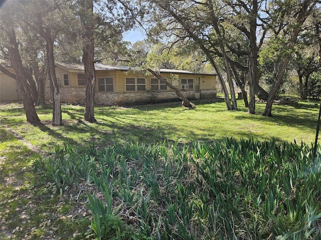 193 County Road 1704, Clifton, TX 76634 - view of grassy yard