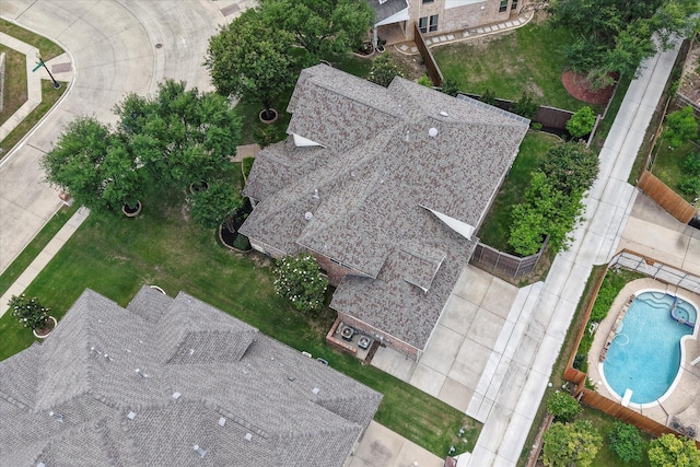 8001 Sutherland Ln, Plano, TX 75025 - aerial view of property and surrounding area with a pool area
