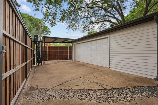 11641 Sasanqua Ln, Dallas, TX 75218 - detached garage featuring fence