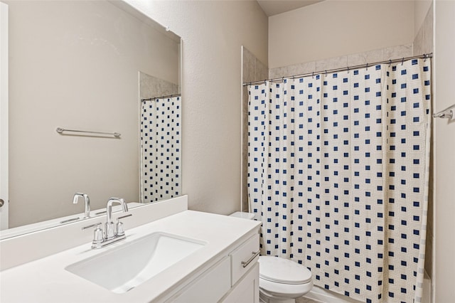 810 Brenda Dr, Mansfield, TX 76063 - bathroom with toilet, vanity, and a shower with shower curtain