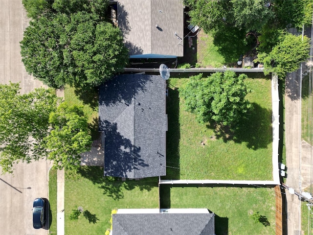 6341 Leaning Oaks St, Dallas, TX 75241 - aerial view of property and surrounding area