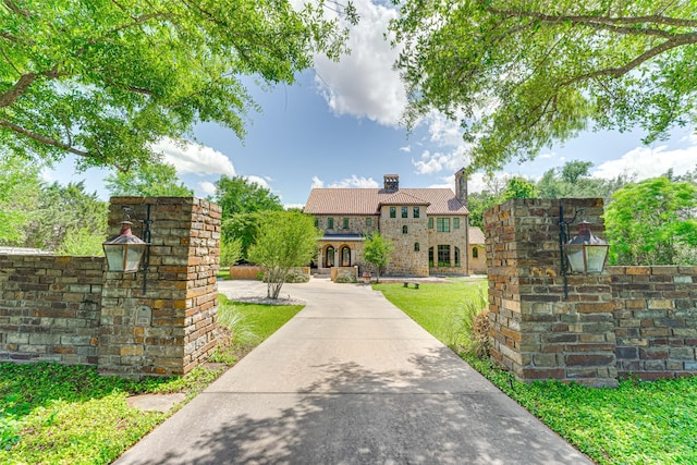 view of home's community