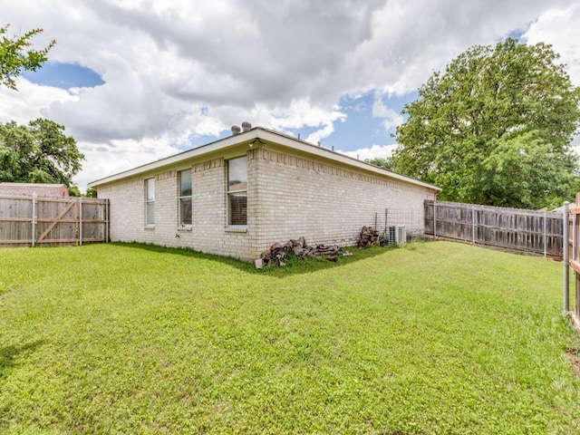 202 Lancelot Dr, Weatherford, TX 76086 - view of home's exterior featuring brick siding