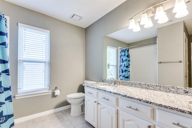 2401 Greenwich Dr, Carrollton, TX 75006 - full bath featuring baseboards, vanity, toilet, tile patterned flooring, and a shower with shower curtain