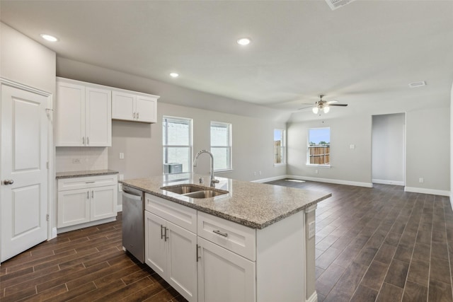 1625 Cloud Cover Vw, Weston, TX 75009 - kitchen featuring a sink, stainless steel dishwasher, dark wood-style flooring, ceiling fan, and recessed lighting