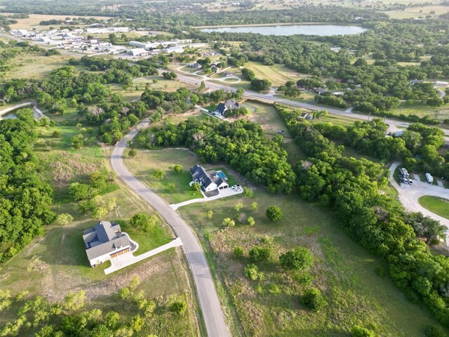 2016 Woodland Rd, Weatherford, TX 76088