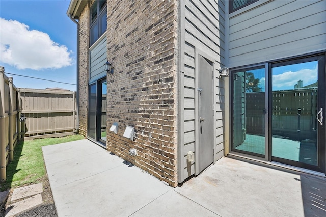 14800 Enterprise Dr Unit 17A, Farmers Branch, TX 75234 - view of patio / terrace with fence