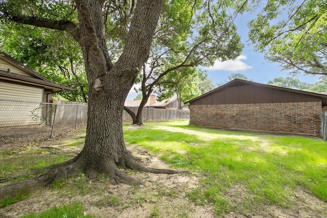 404 Anita Ave, Keller, TX 76248 - view of yard