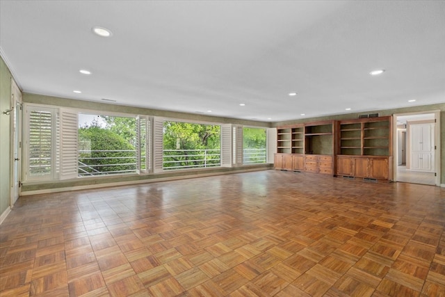 2900 Simondale Dr, Fort Worth, TX 76109 - unfurnished living room featuring baseboards and recessed lighting